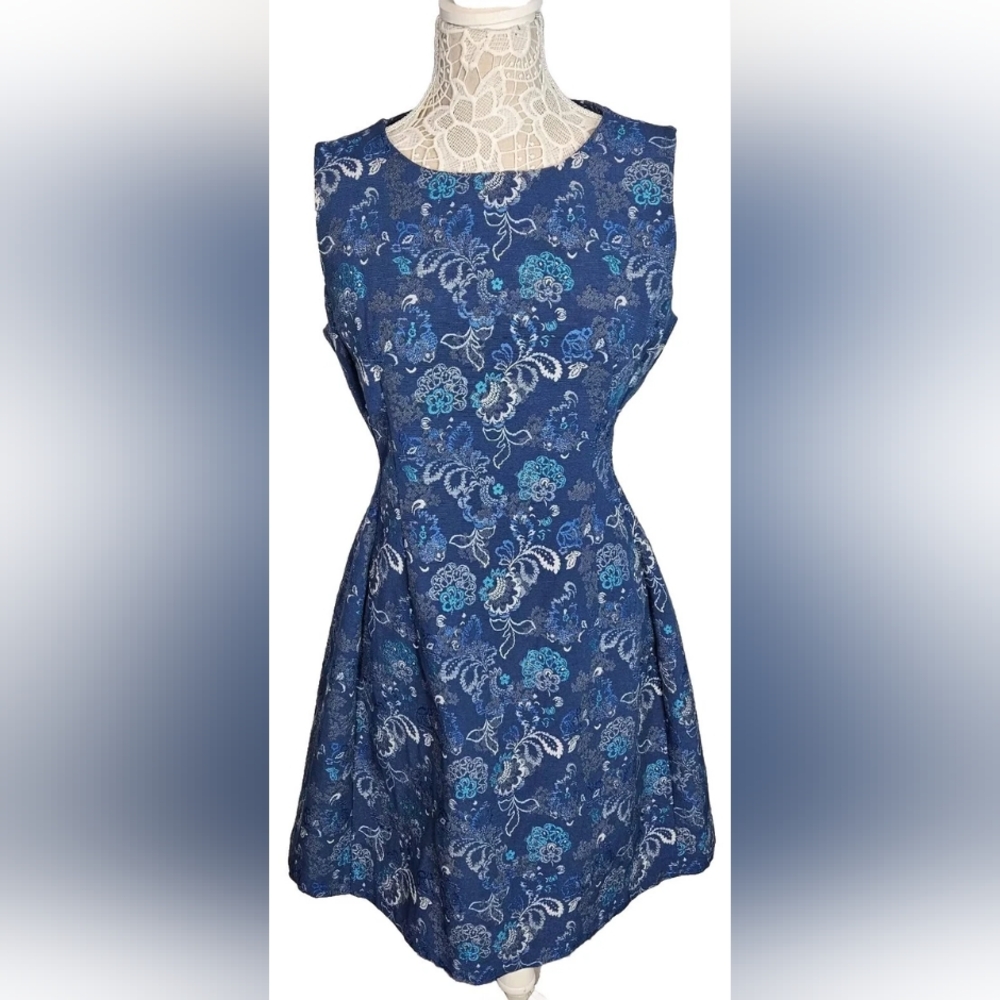 New York & Company Eva Mendes Fit And Flare Blue Cocktail Dress, Size 6
